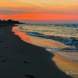 Sonnenaufgang am Strand