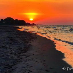 Sonnenaufgang am Strand