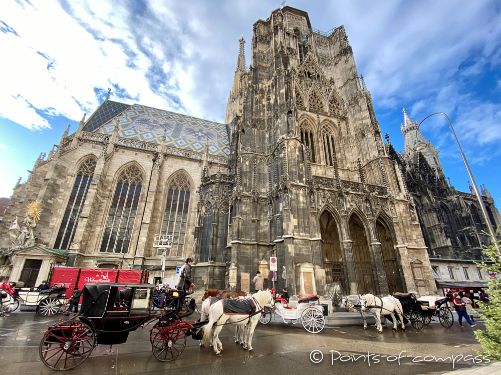 Fiaker vorm Stephansdom