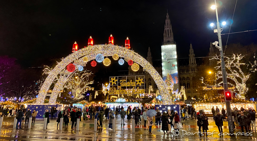 Weihnachtsmarkt am Rathausplatz